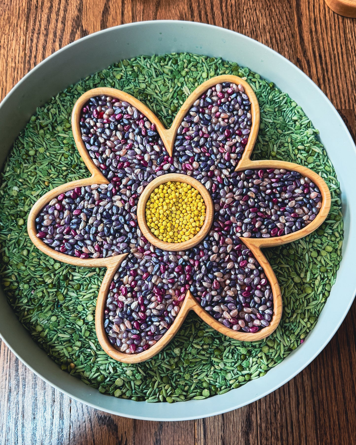 Daisy Imaginative Play Tray