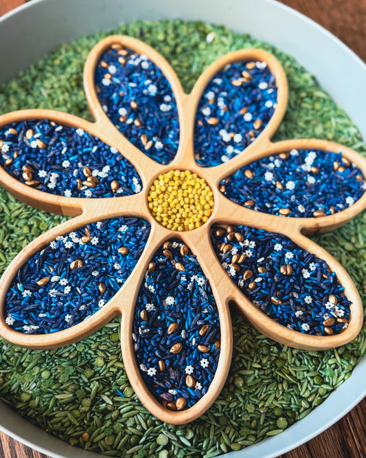 Daisy Imaginative Play Tray