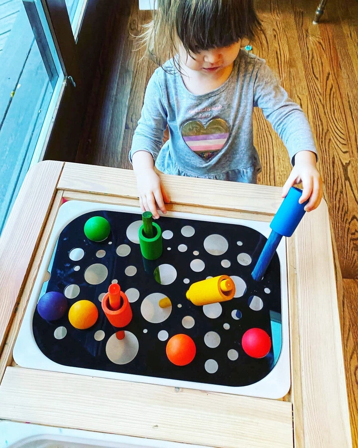 Carry-Play Pom Pom Push