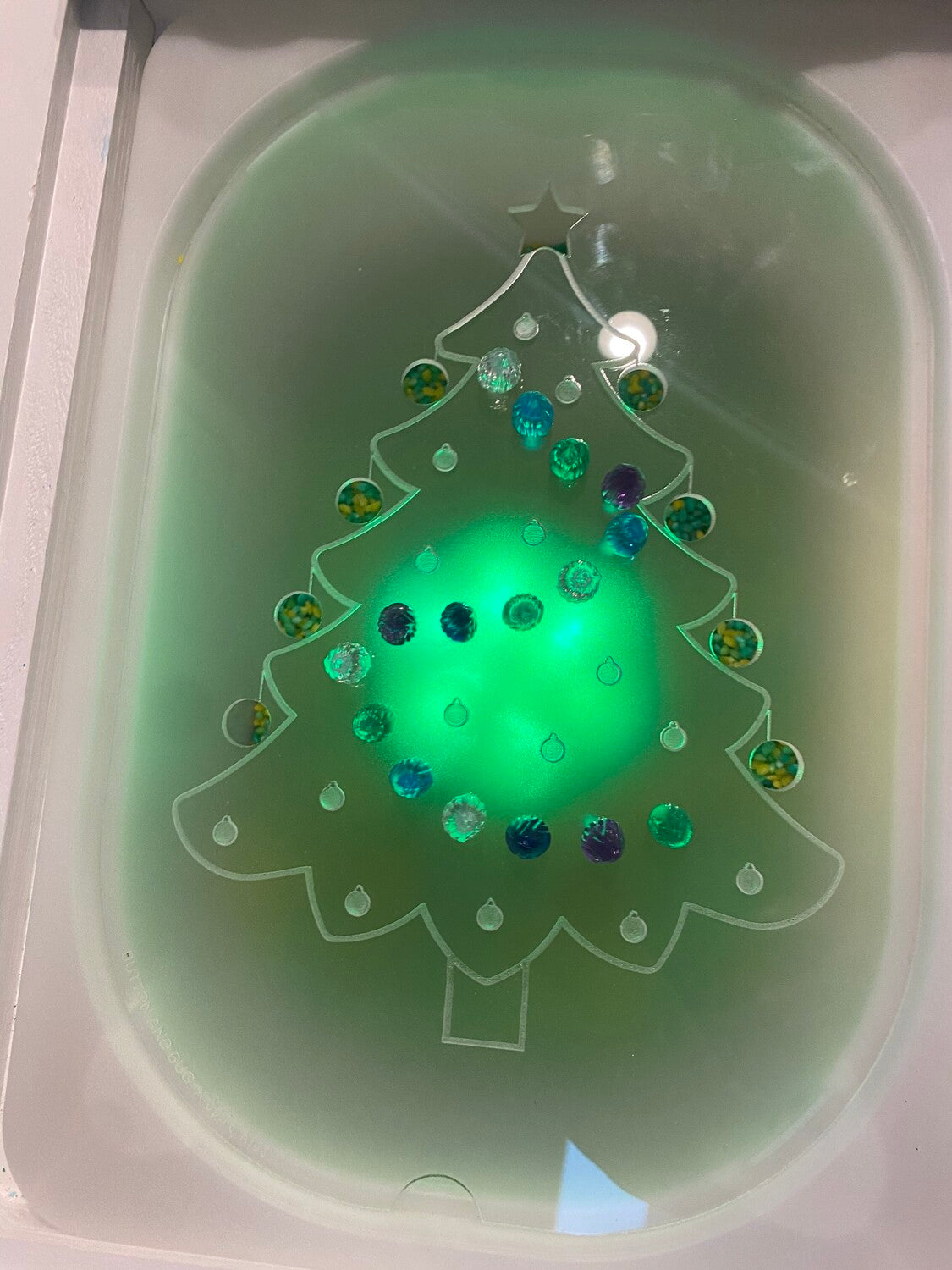 Small Winter Tree Insert
