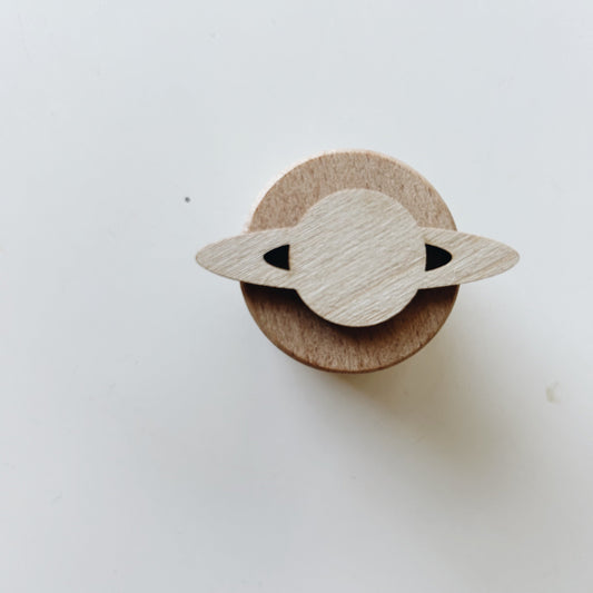 Doughyo saturn stamp