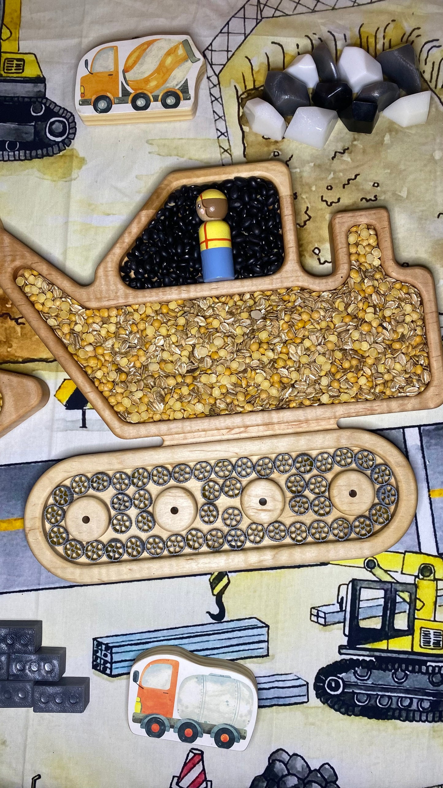 Digger Imaginative Play Tray