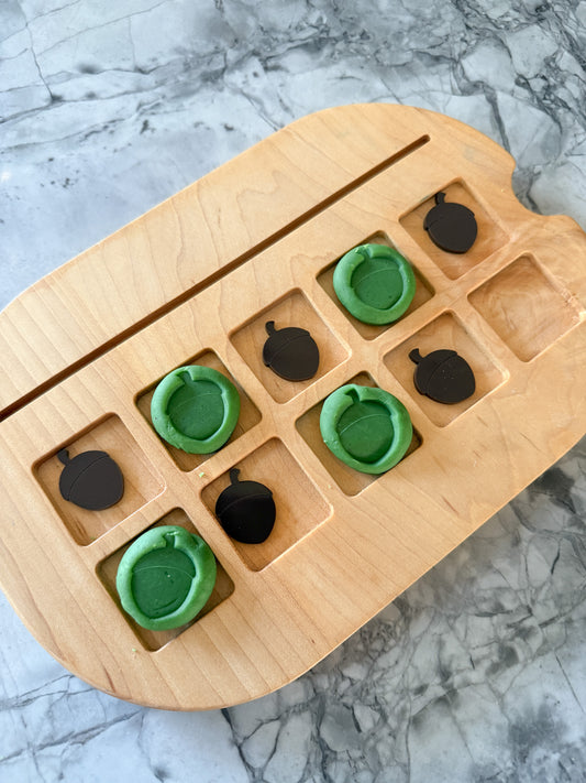 Acorn Acrylic Counter