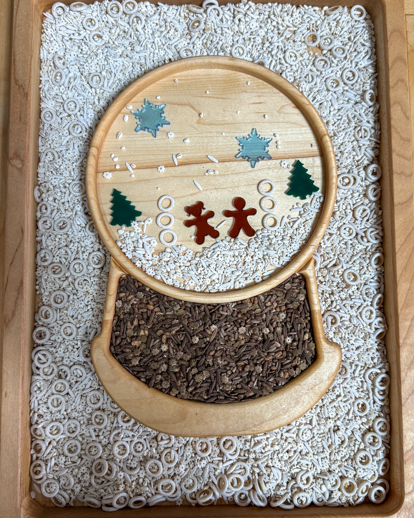The Discovery Globe Imaginative Play Tray