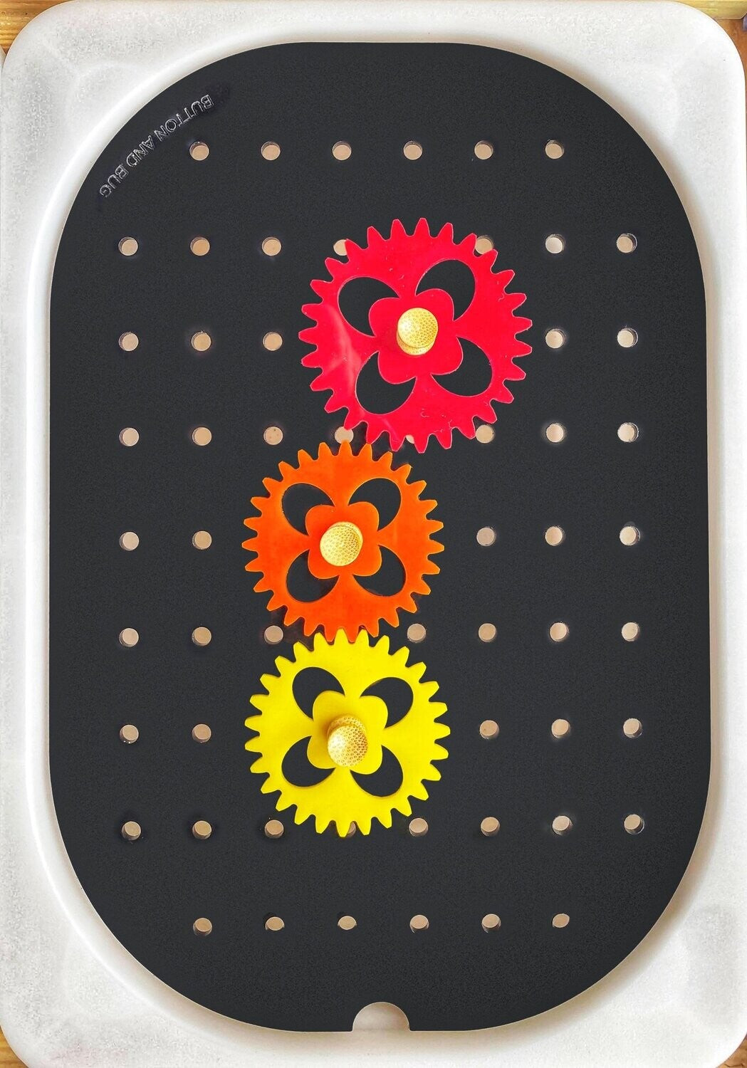 Carry-Play Multifunctional Peg Board