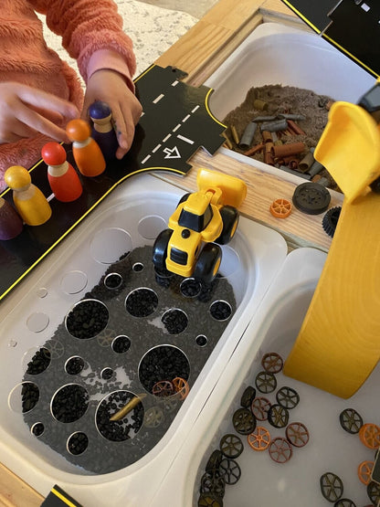 Carry-Play Pom Pom Push
