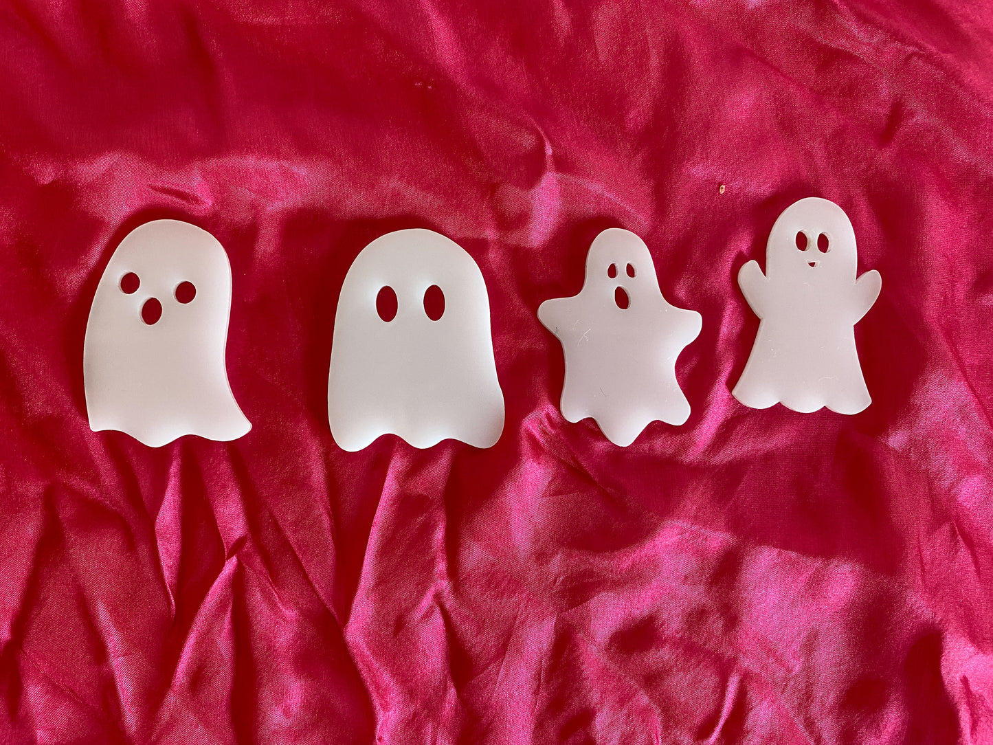 Ghost Acrylic Loose Parts