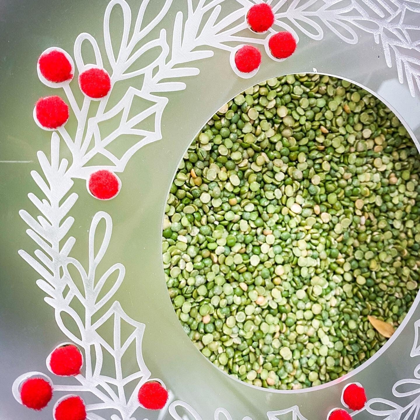 Holiday Wreath Insert