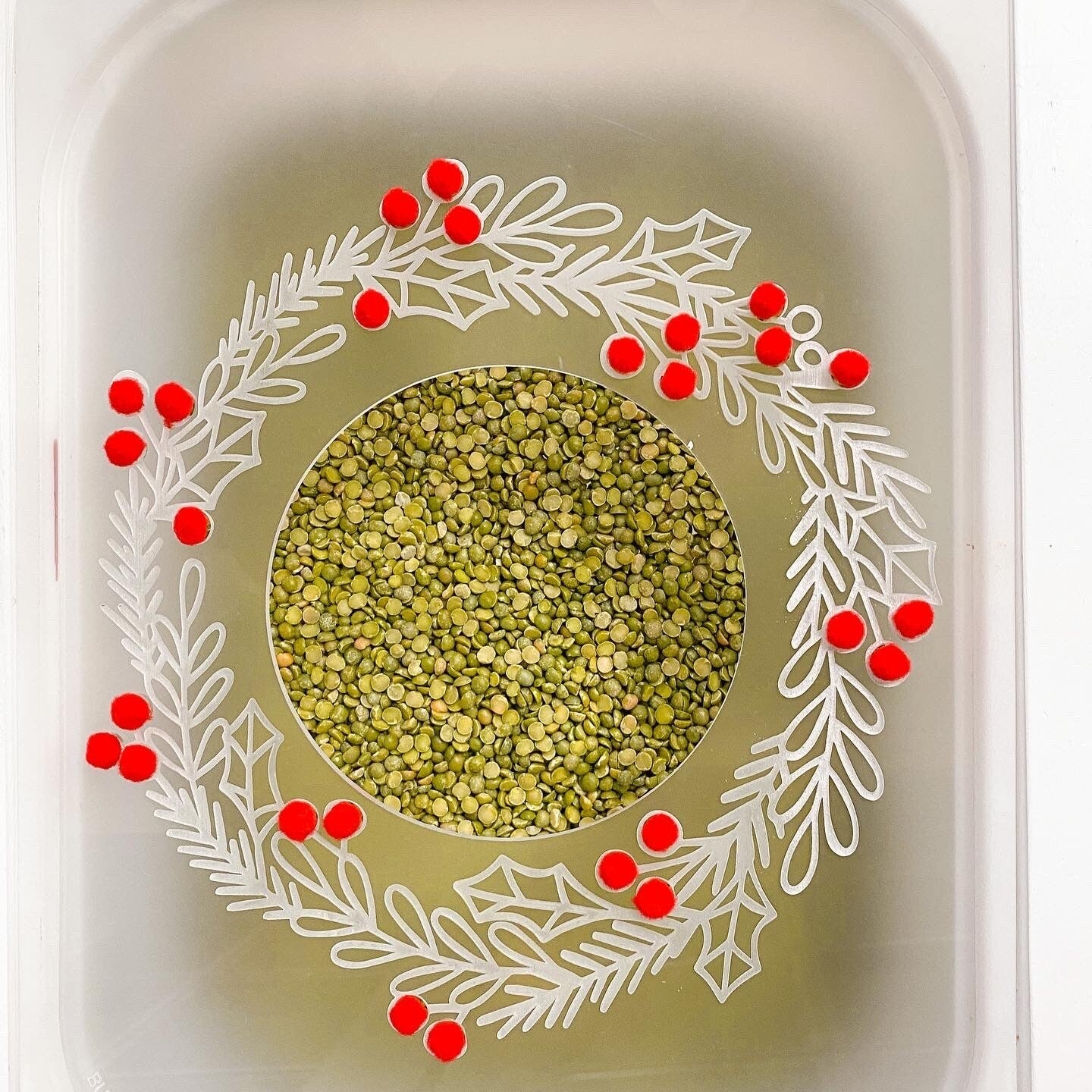 Holiday Wreath Insert